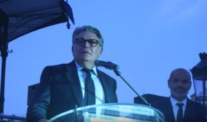 Une soirée entre mémoire, jeunesse et renouveau : l’esplanade retrouve son âme